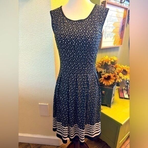 Max Studio Dresses & Skirts - Max Studio Polka Dot Fit and Flare Dress Black & White Small S